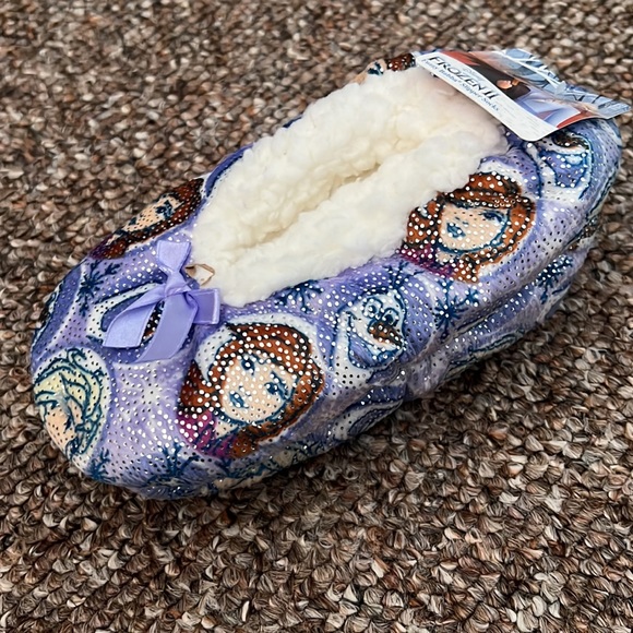 1 Pair Fuzzy Babba Kids Warm Home Wear! Please Choose 1 Animation To Ship Out! - Picture 4 of 12